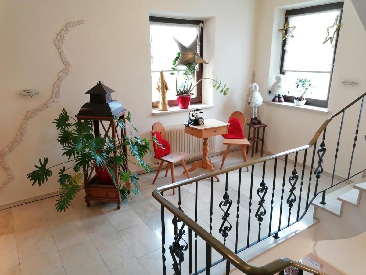 فندق لاندجاستهوف نيبلر Adelsdorf المظهر الخارجي الصورة