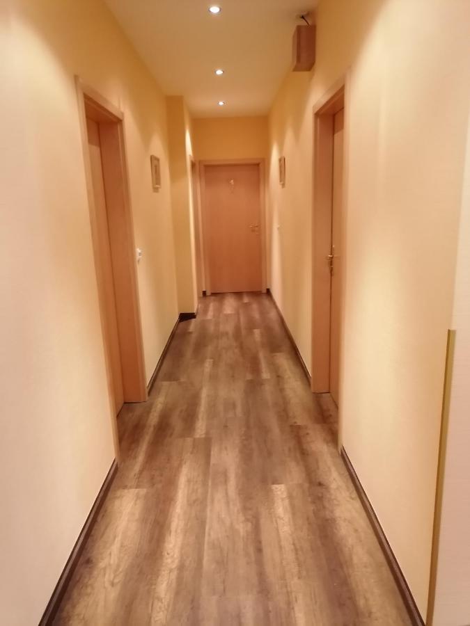 فندق لاندجاستهوف نيبلر Adelsdorf المظهر الخارجي الصورة